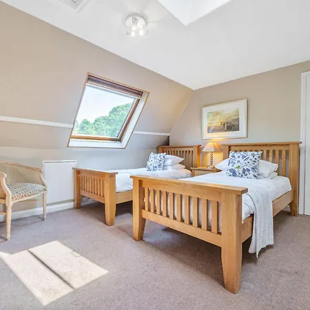 Alice Howe * Windermere