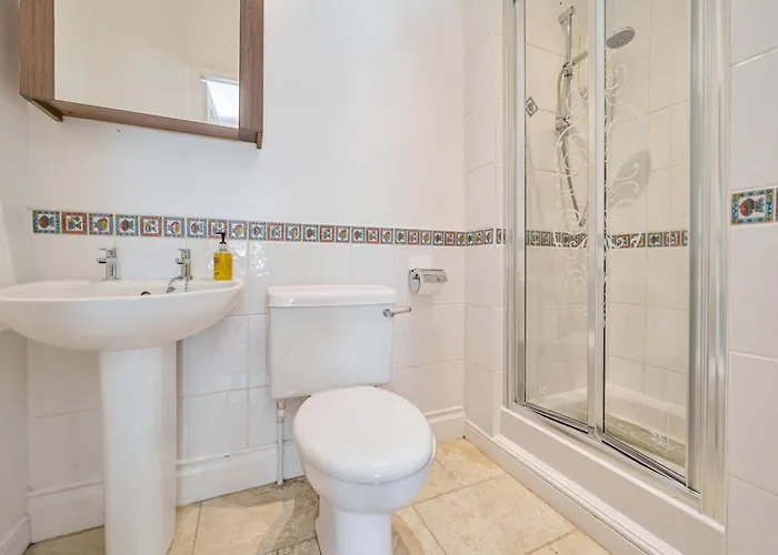 Alice Howe Prázdninový dům *